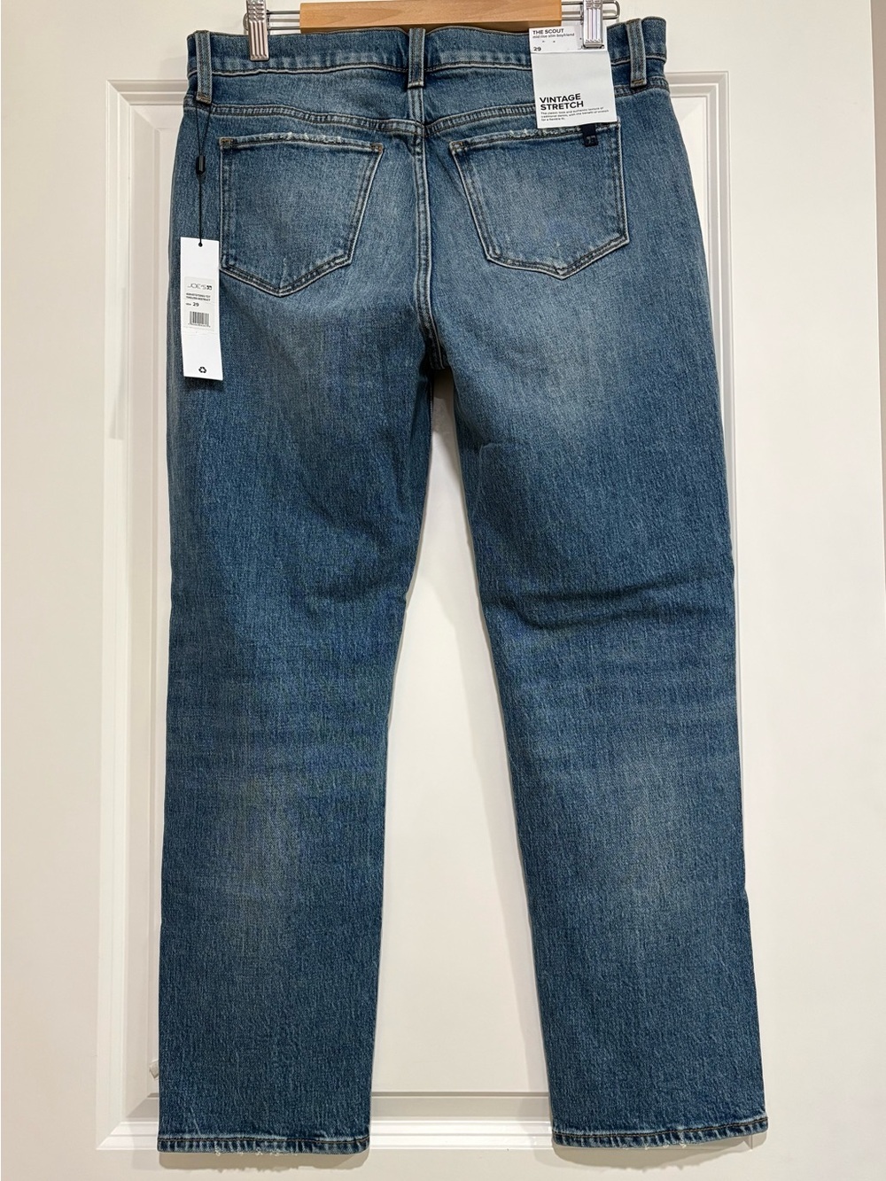 NWT Joe’s Jeans The Scout Mid Rise Slim Boyfriend Timeless Destruct size 29 - Picture 3 of 8